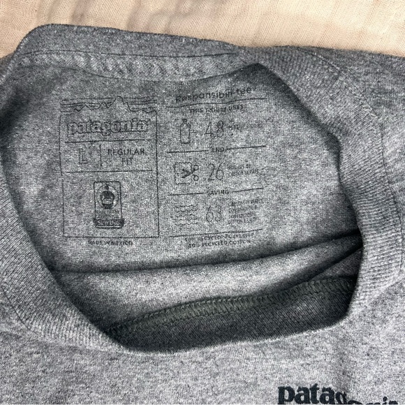 Patagonia Gray and Blue Short Sleeve Tee.‎ Men’s Large. Cotton - Picture 4 of 7